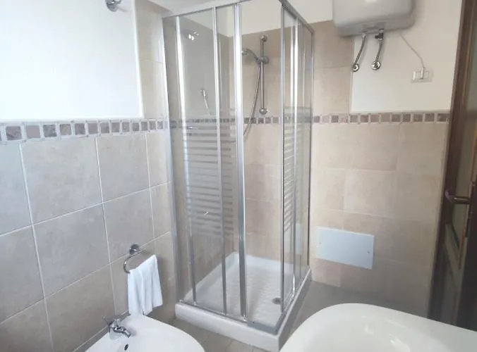 San Raffaele ゲストハウス 3*