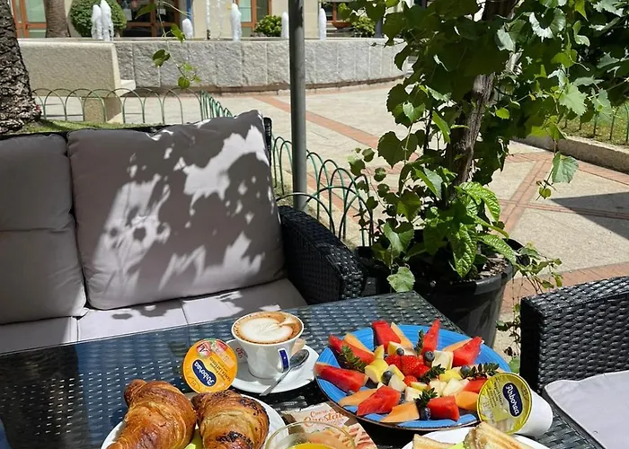 San Raffaele ゲストハウス ヴィッラシミーウス