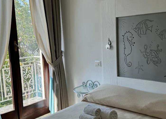 San Raffaele ゲストハウス ヴィッラシミーウス